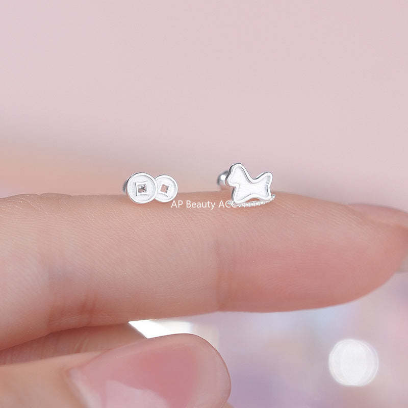 B관 - 999 실버 말 코인 디자인 피어싱 귀걸이 [YC2891E_1] 25.11-3