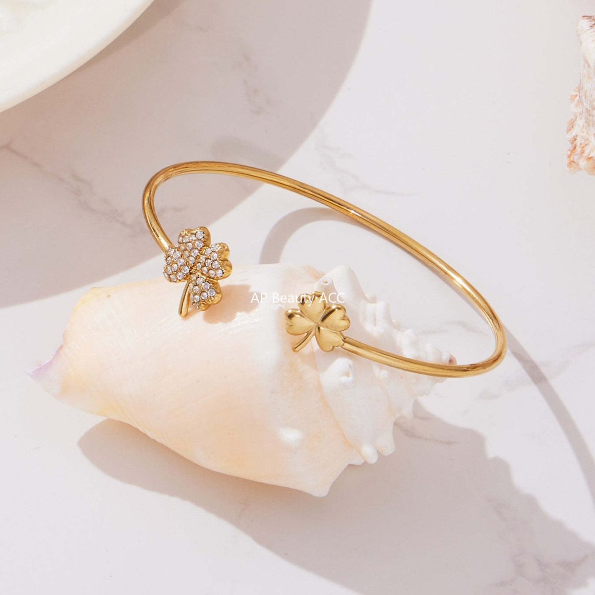 D관 - 스테인리스 18K 도금 큐빅 스틸볼 클로버 오픈형 팔찌 [Z503-Z504-Z505] 25.10-5