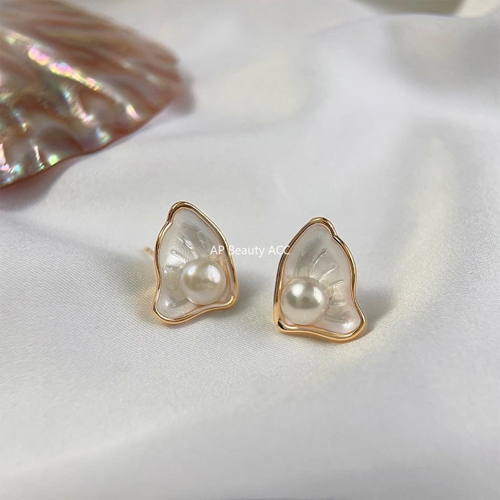 C관 - 봄여름 담수 진주 아티스트 디자이너 모델 14K 도금 귀걸이 [3636] 24.03-4