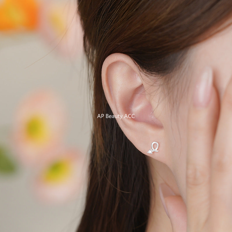 B관 - 999 실버 큐빅 꼬임 디자인 귀걸이 [YC5979E_1] 25.11-1