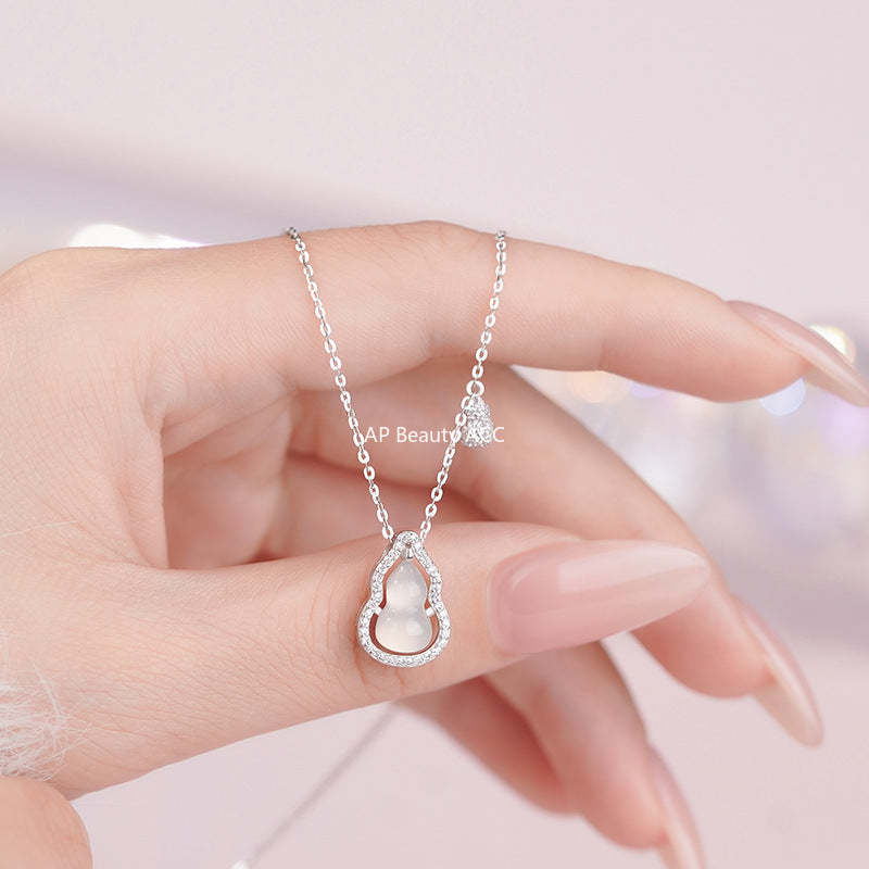 B관 - 925 실버 옥수 호리병 모양 큐빅 펜던트 목걸이 [YC2429N_1] 25.10-5