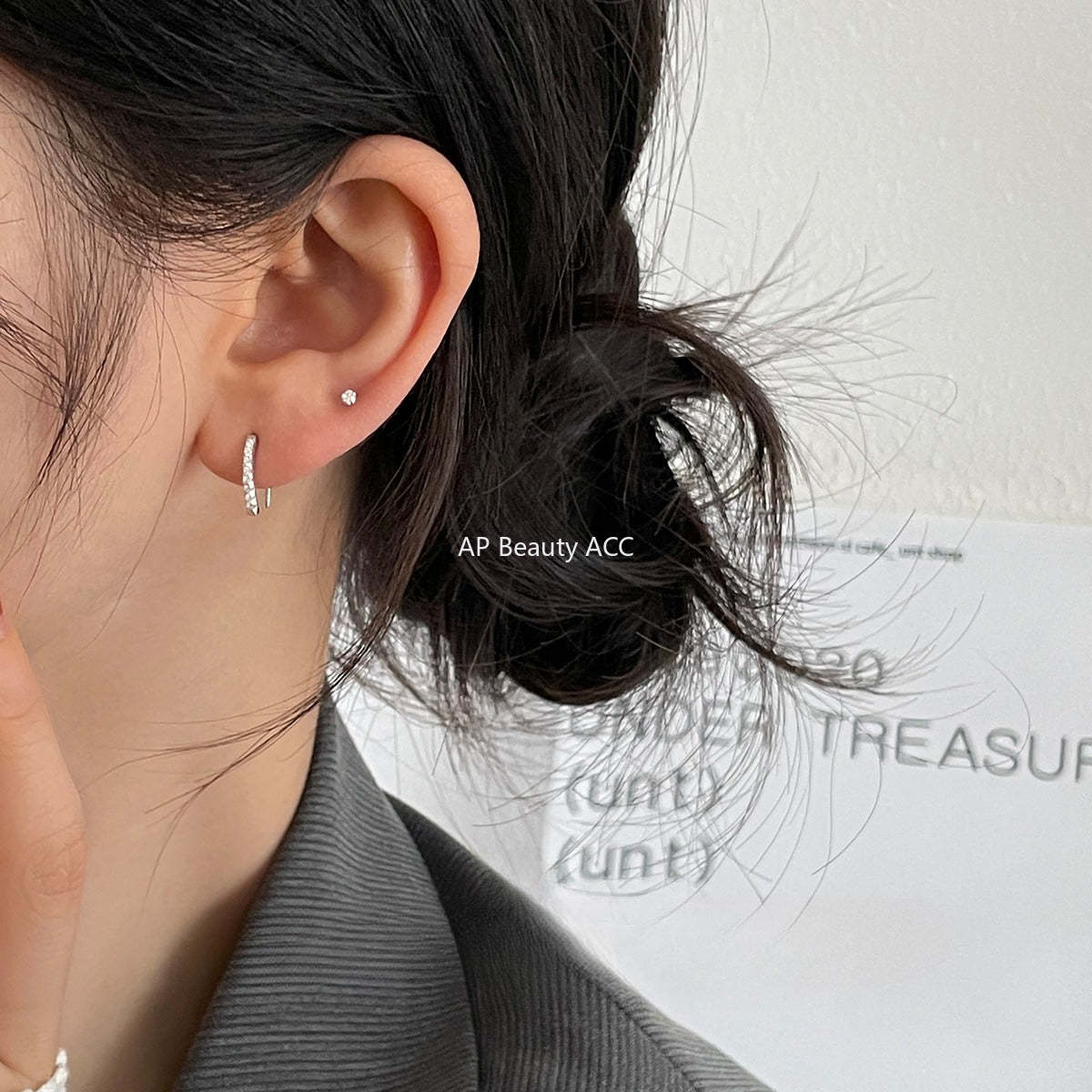 A관 - 999 실버 라인 큐빅 후크형 귀걸이 [EH-2203.EB] 25.12-2