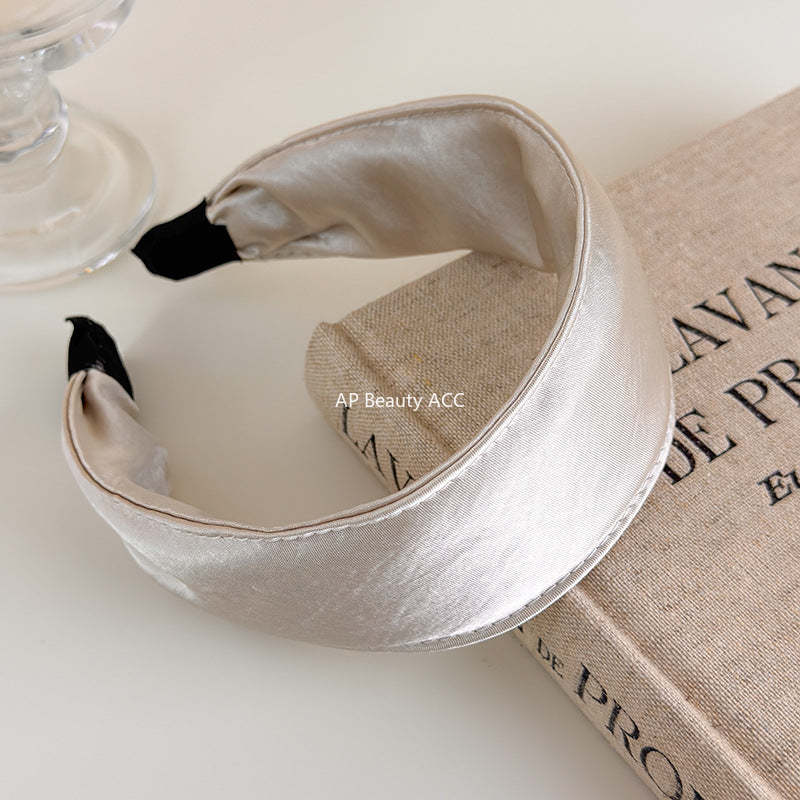 E관 - 새틴 패브릭 와이드 머리띠 [27515] 25.09-4