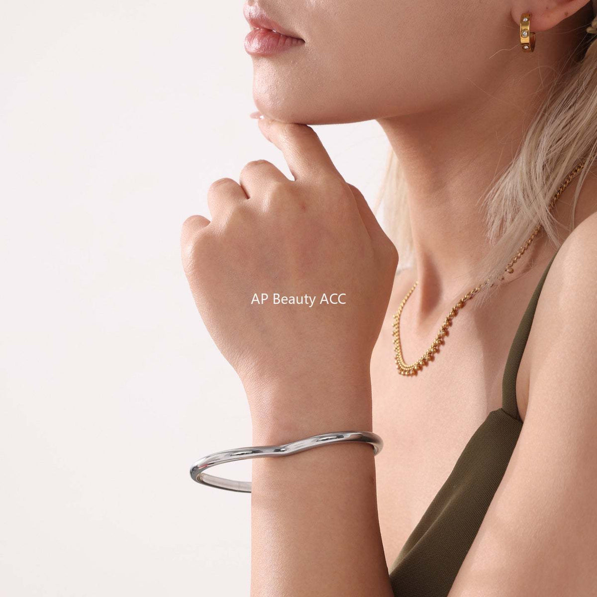 D관 - 하트 모양 18K 도금 스테인리스 스틸 팔찌 [Z393] 25.02-2