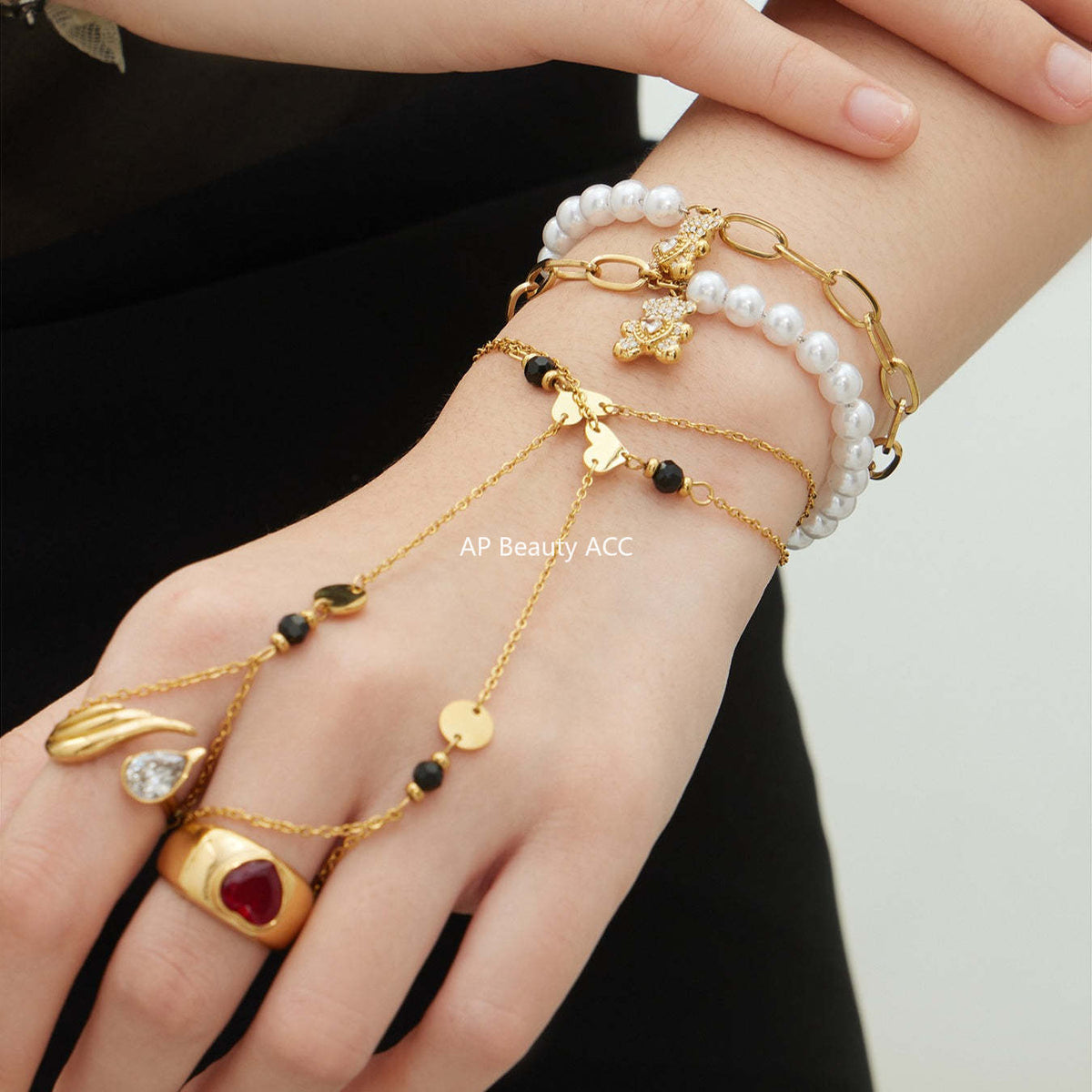 D관 - 스테인리스 스틸 18K 도금 큐빅 곰 펜던트 진주 팔찌 [E153-E162] 25.12-3