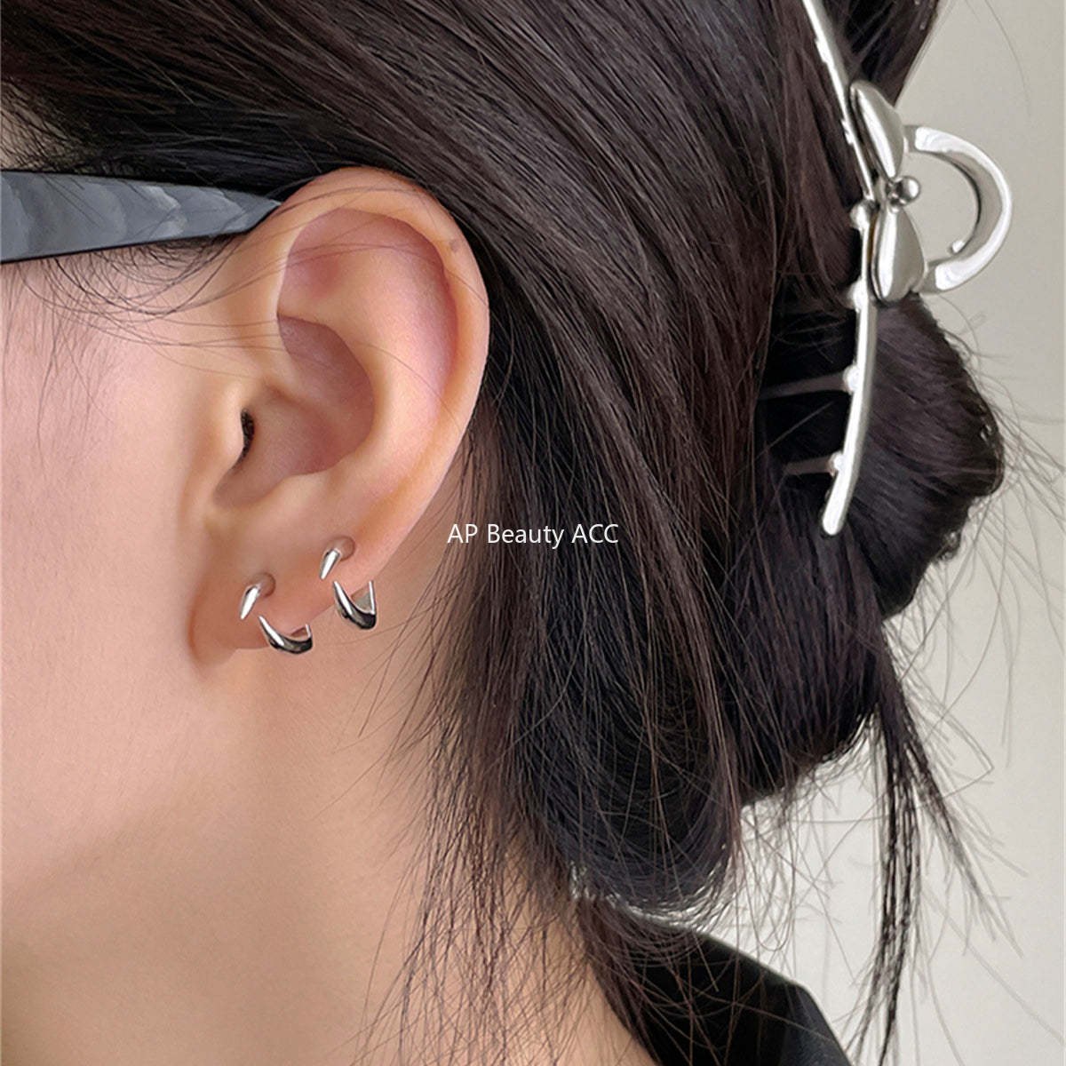 A관 - 송곳니 모양 은침 귀걸이 [EH-3073] 24.07-4